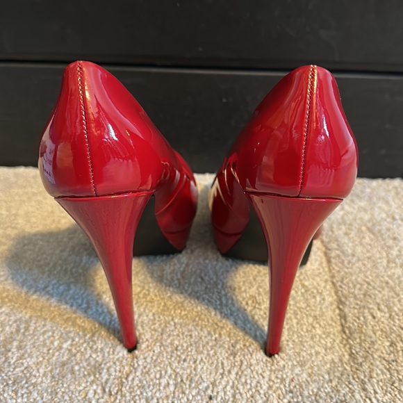 Bright Red High Heels - Picture 4 of 8